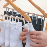 ⁦طقم مشابك بلاستيك لنشر الغسيل _ 6 قطع⁩ - الصورة ⁦2⁩