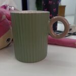 مج بورسلين بيد دائرية وتصميم مضلع أنيق لتناول المشروبات الساخنة واللاتيه300 ملي