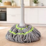 مساحة شرشوبة لتنظيف الارضيات والباركيه والسيراميك ذاتية العصر