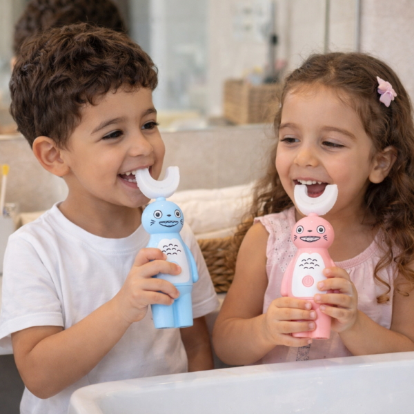 U فرشة أسنان كهربائية للأطفال  بتصميم كرتوني على شكل حرف