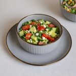 ⁦طقم عشاء بورسلين 16 قطعة بحواف جولد وتصميم مضلع⁩ - الصورة ⁦6⁩