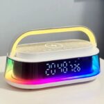 ⁦شاحن لاسلكي 6 * 1 مع سبيكر بلوتوث وساعة ومنبه وراديو بإضاءة ليد⁩ - الصورة ⁦6⁩