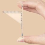 ⁦هوك أرفف شفاف بدبل فيس لتثبيت الأرفف والألواح بدون حفر قطعتين⁩ - الصورة ⁦5⁩