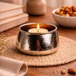 ⁦وعاء حامل شموع من النحاس مزخرف للديكور باللون الفضي- 5 * 9 سم⁩ - الصورة ⁦3⁩