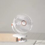 ⁦مروحة مكتب 3 * 1 ب 5 مستويات للسرعة وإضاءة ليد ليلية قابلة لإعادة الشحن⁩ - الصورة ⁦3⁩