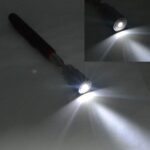 ⁦أداة التقاط مغناطيسية قابلة للتمدد لالتقاط المسامير والقطع المعدنية بإضاءة LED⁩ - الصورة ⁦6⁩